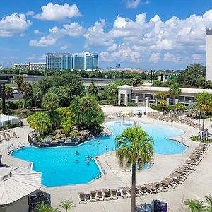 Avanti Palms Resort And Conference Center